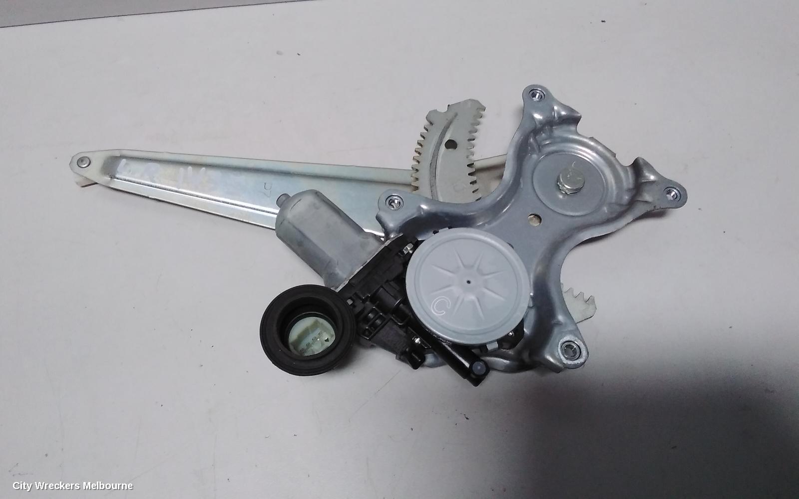 TOYOTA COROLLA LEFT REAR WND REG/MOTOR, ZRE182R, HATCH, 10/2012 - 06/2018 - Image 3