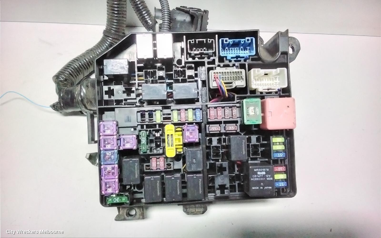 MITSUBISHI ECLIPSE CROSS FUSE BOX, ENGINE BAY, GEN 1, 11/2017 ONWARDS - Image 2