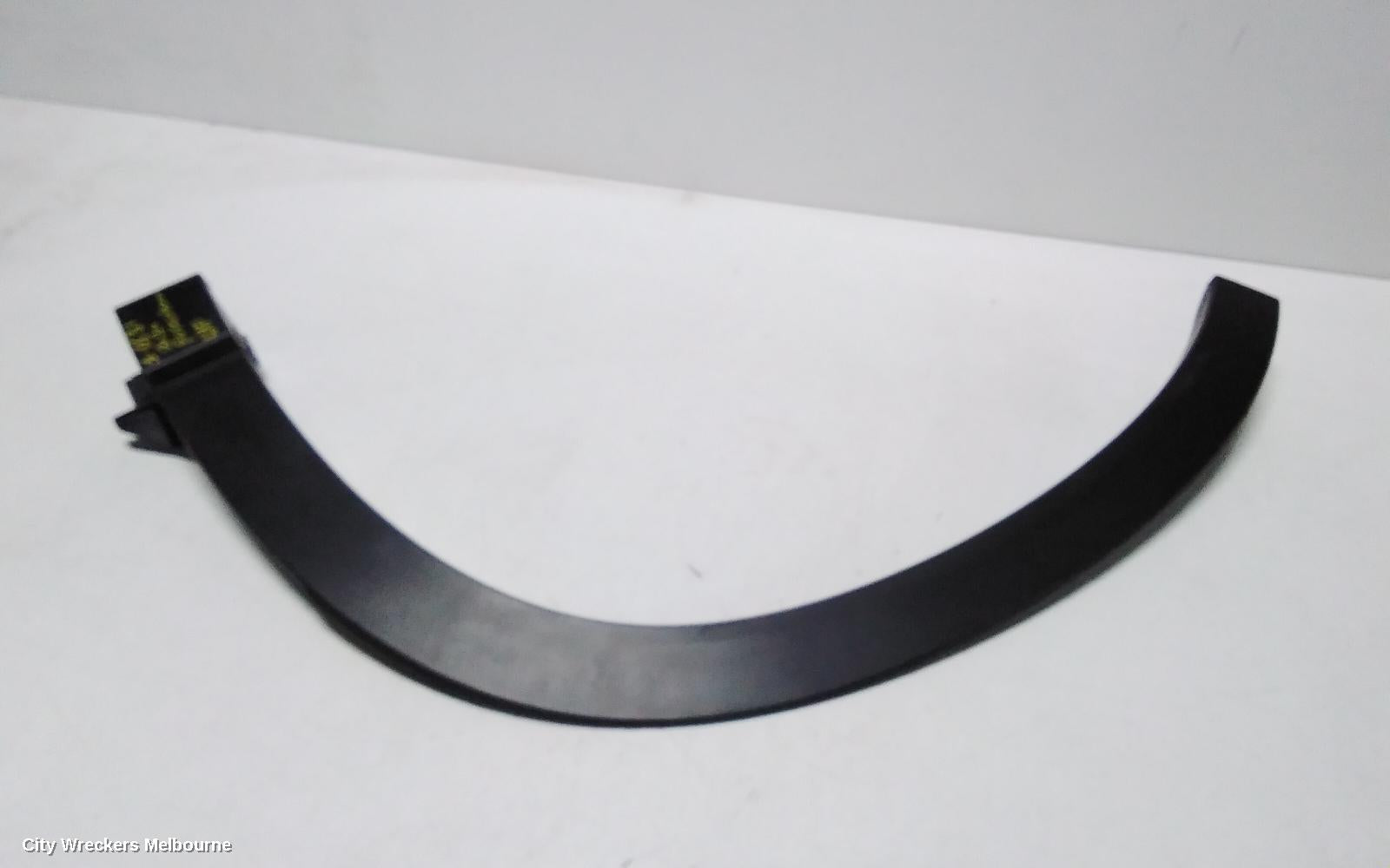 SUBARU FORESTER WHEEL ARCH FLARE, LH REAR ON QTR PANEL, SK, 08/2018 ONWARDS - Image 1