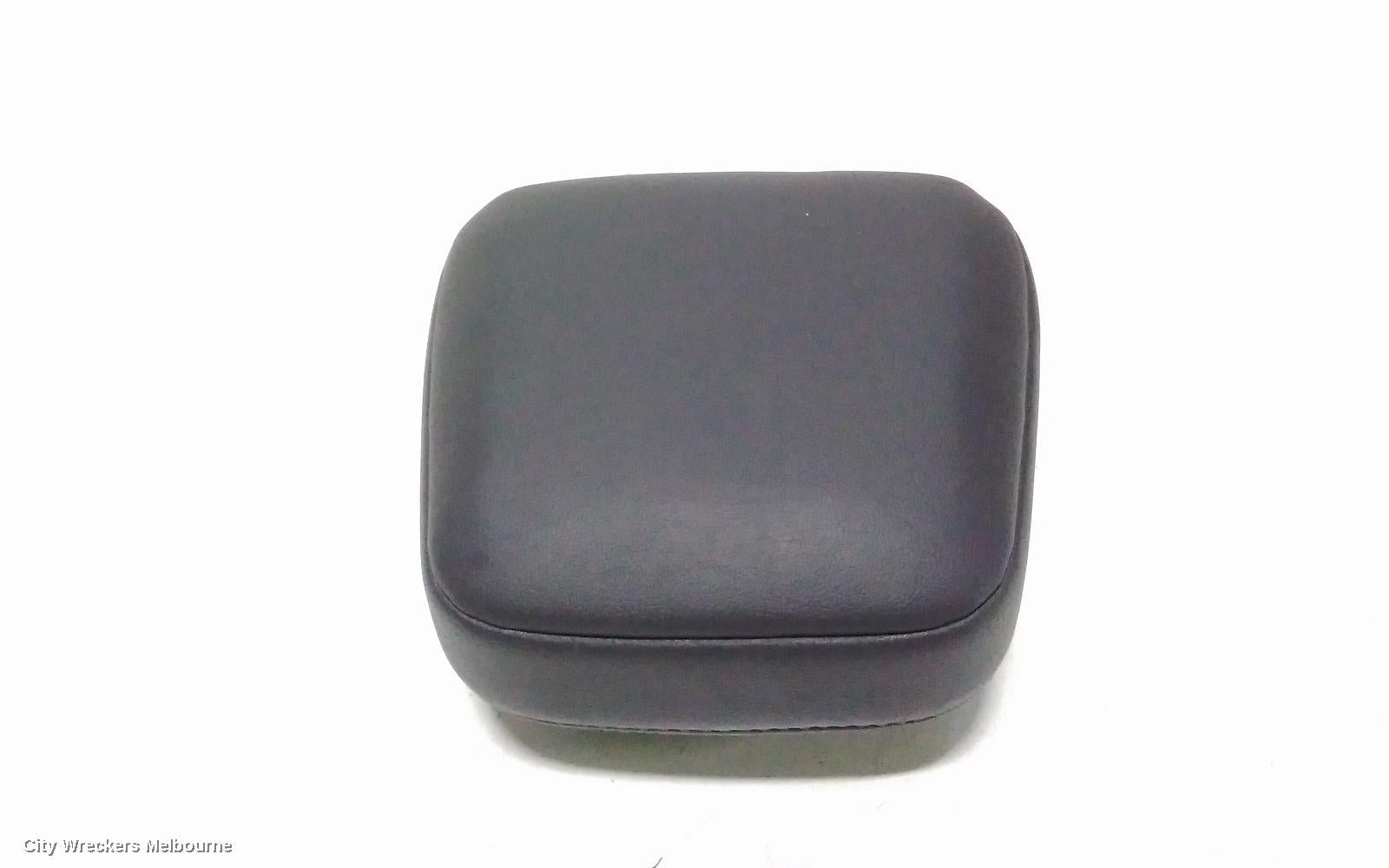 TOYOTA KLUGER HEADREST, XU50 SERIES, 03/2014 - 02/2021 - Image 3