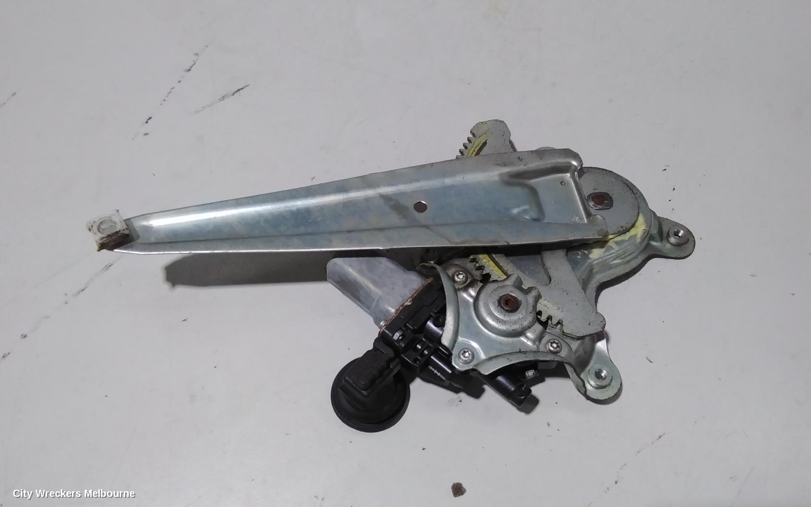 LEXUS IS250/IS250C RIGHT REAR WND REG/MOTOR, IS250/IS350/IS F, GSE20R/GSE21R/USE20R, SEDAN, 11/2005 - 06/2013 - Image 3
