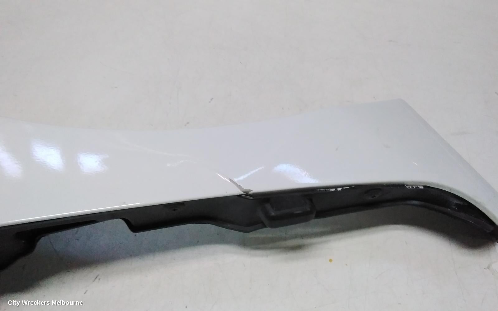 LDV G10 RIGHT GUARD, SV7A/SV7C, WAGON/VAN, 04/2015 ONWARDS - Image 3