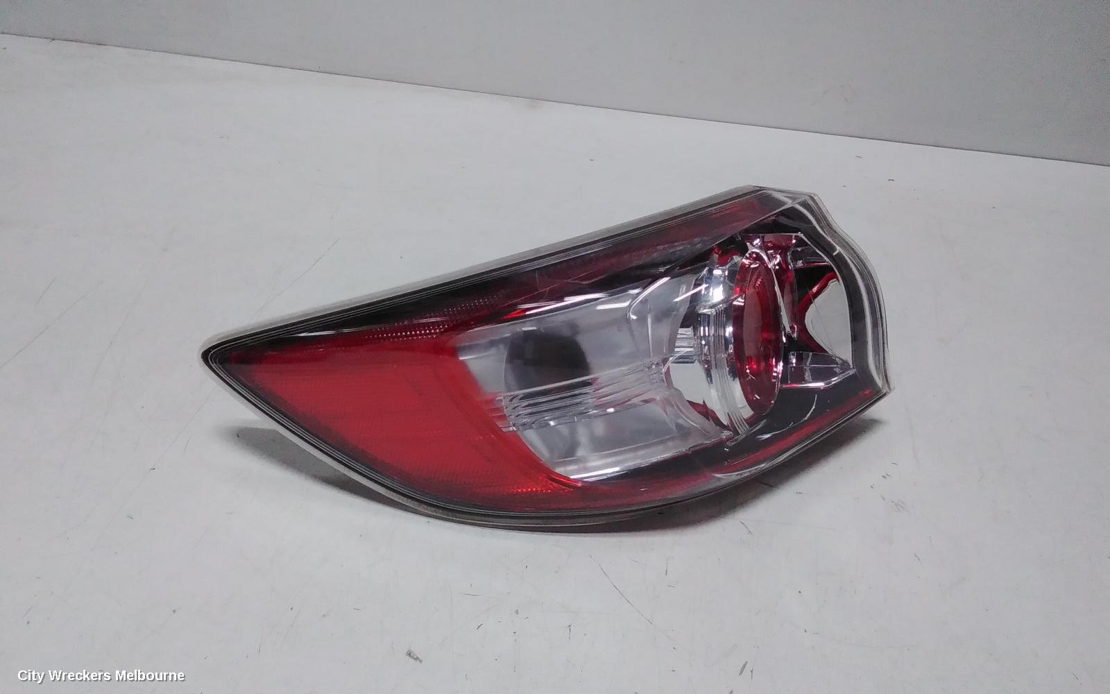 MAZDA 3 LEFT TAILLIGHT, BL, HATCH, STANDARD TYPE, 04/2009 - 10/2013 - Image 3