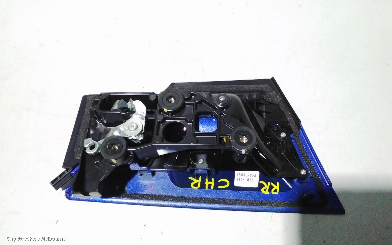TOYOTA C-HR DOOR HANDLE, GEN 1, 12/2016 - 09/2023 - Image 3