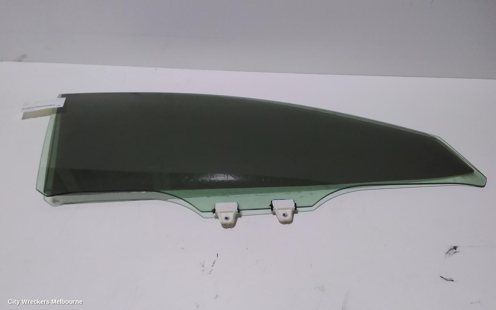MAZDA CX5 RIGHT FRONT DOOR WINDOW, KE, STANDARD TYPE, 02/2012 - 12/2016 - Image 1