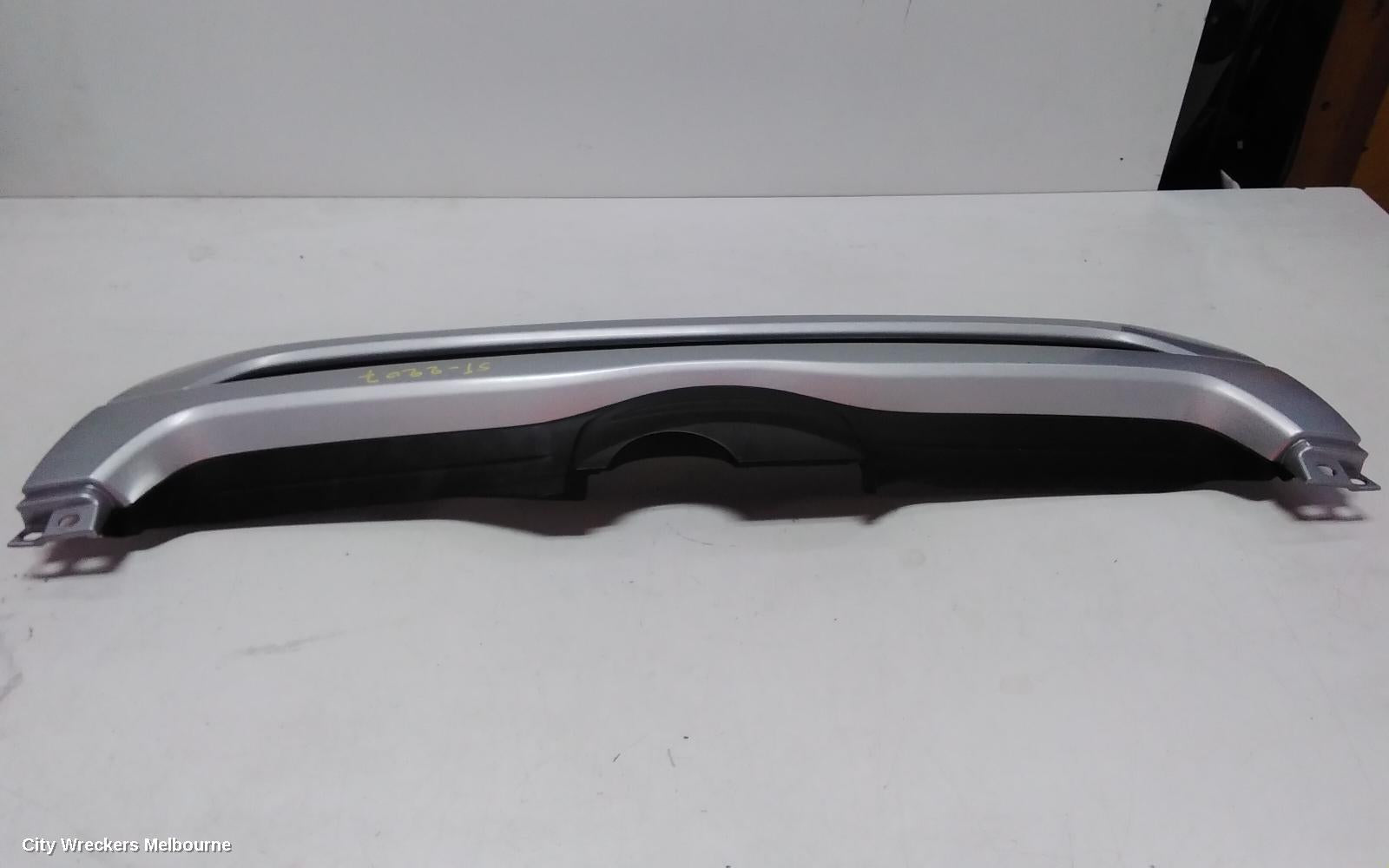 TOYOTA HIACE GRILLE, RADIATOR GRILLE, TRH/KDH, LWB/SWB TYPE, 10/2007 - 08/2010 - Image 3