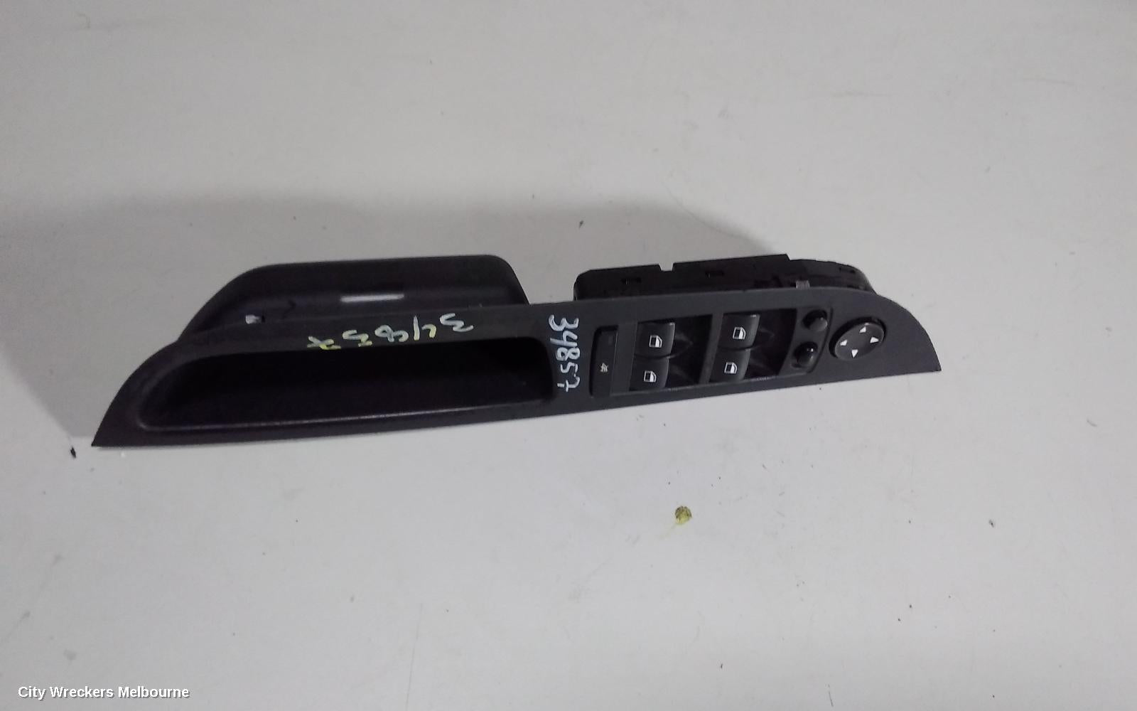 BMW 5 SERIES PWR DR WIND SWITCH, RH FRONT (MASTER SWITCH), NON AUTO DIP MIRROR, E60, 01/2007 - 04/2010 - Image 3