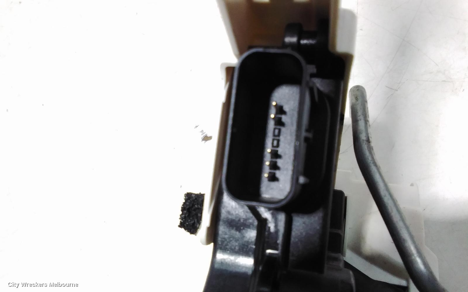 KIA CERATO DOOR/BOOT/GATE LOCK, LEFT FRONT DOOR LOCK, S/SPORT, BD, SEDAN/HATCH, 04/2018 ONWARDS - Image 3