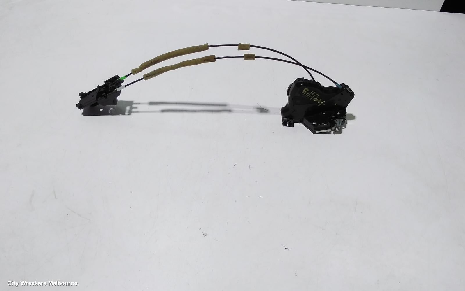 TOYOTA HIACE DOOR/BOOT/GATE LOCK, RIGHT FRONT DOOR LOCK, TRH/KDH, 03/2005 - 04/2019 - Image 3