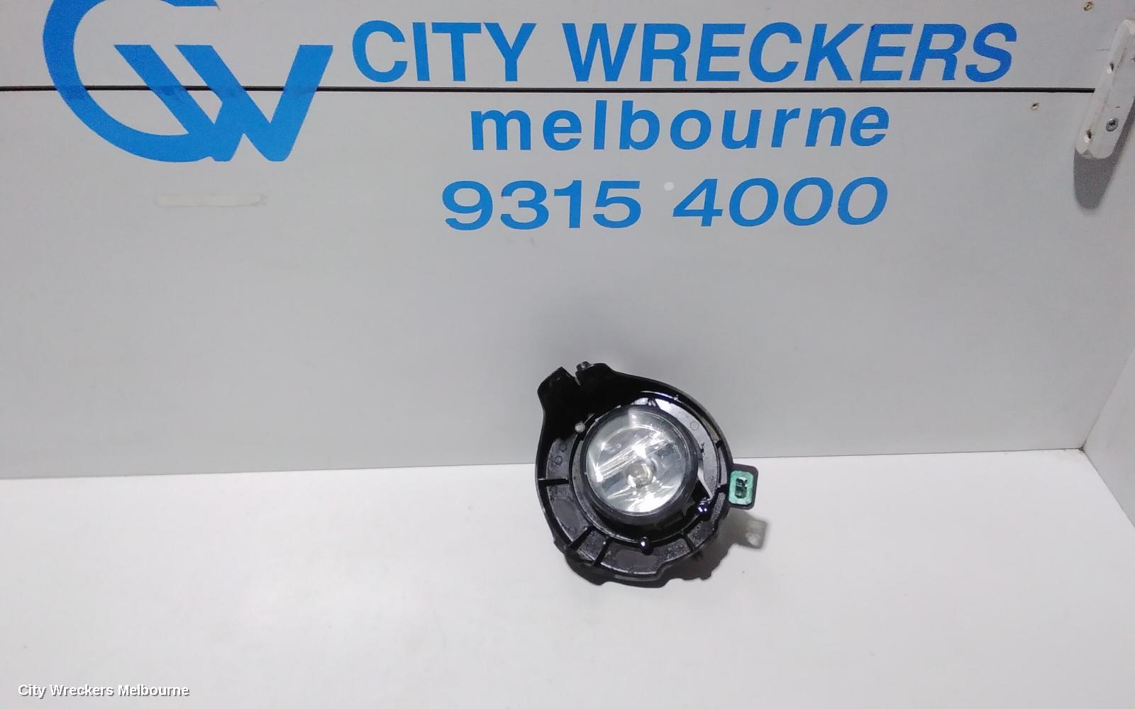 NISSAN NAVARA RIGHT INDICATOR/FOG/SIDE, D40, BUMPER FOGLAMP, ROUND TYPE, 09/2005 - 08/2015 - Image 1