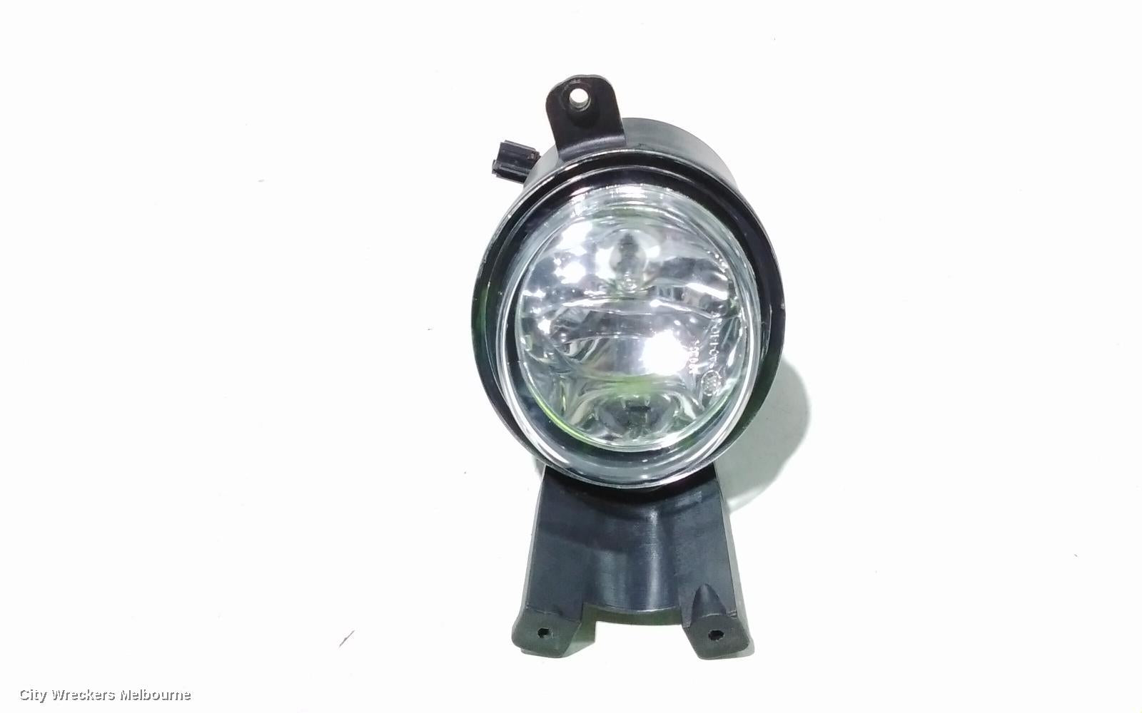 LDV G10 LEFT INDICATOR/FOG/SIDE, BUMPER FOGLAMP SURROUND, SV7A, WAGON, 04/2015 - 08/2022 - Image 2