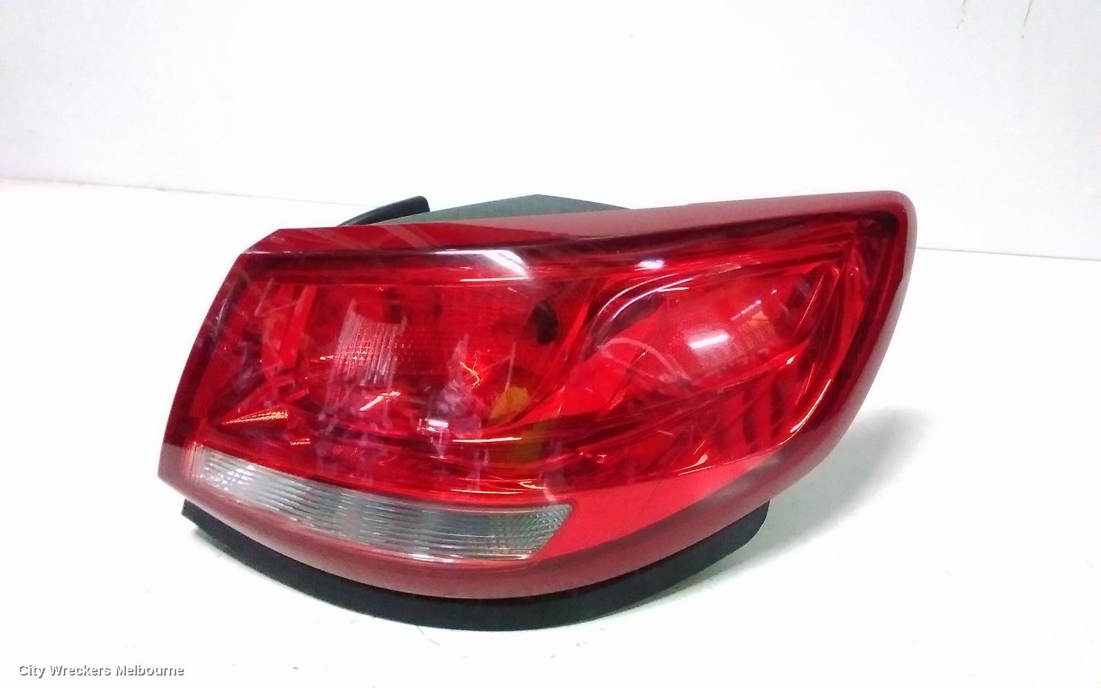 HOLDEN COMMODORE RIGHT TAILLIGHT, VF, SEDAN, CLEAR TYPE, EVOKE/SV6/SS/INTERNATIONAL, 05/2013 - 12/2017 - Image 3