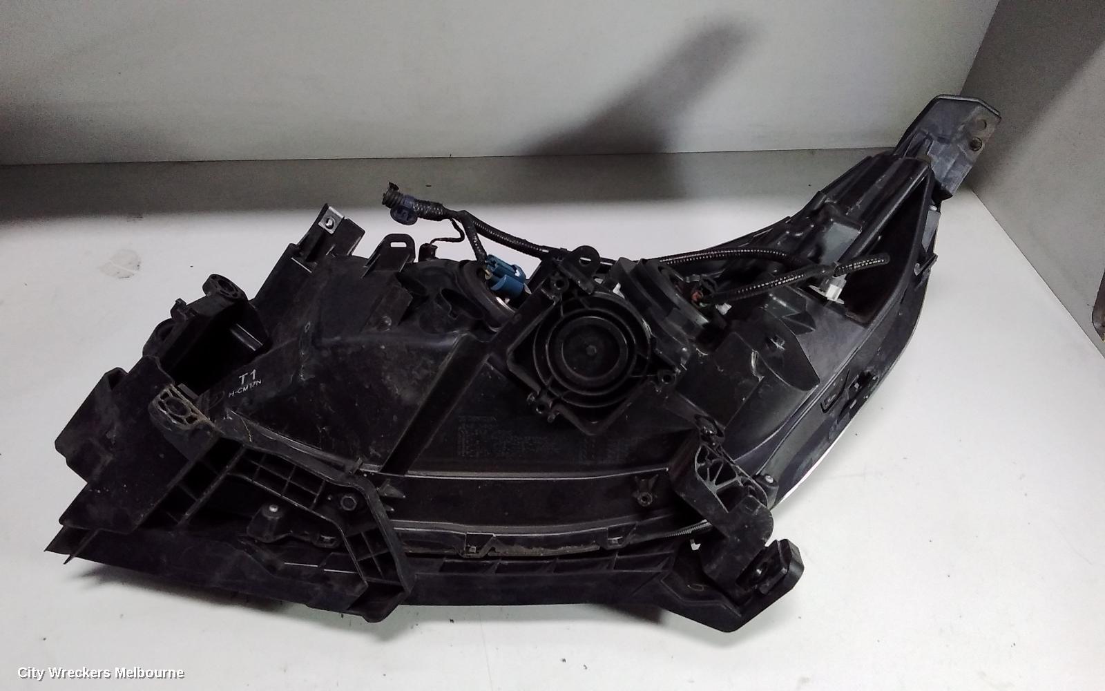 HONDA CRV RIGHT HEADLAMP, RM, VTI/VTI-S/SPORT, HALOGEN TYPE, 11/2012 - 10/2014 - Image 3