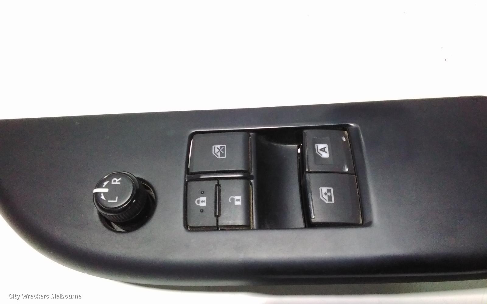 TOYOTA HILUX PWR DR WIND SWITCH, RH FRONT (MASTER SWITCH), SINGLE/EXTRA CAB, 09/2015 ONWARDS - Image 2