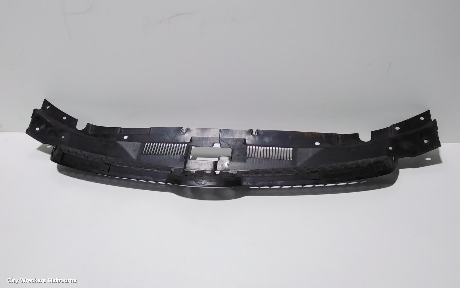 HYUNDAI I30 GRILLE, RADIATOR GRILLE, FD, 09/2007 - 04/2012 - Image 3