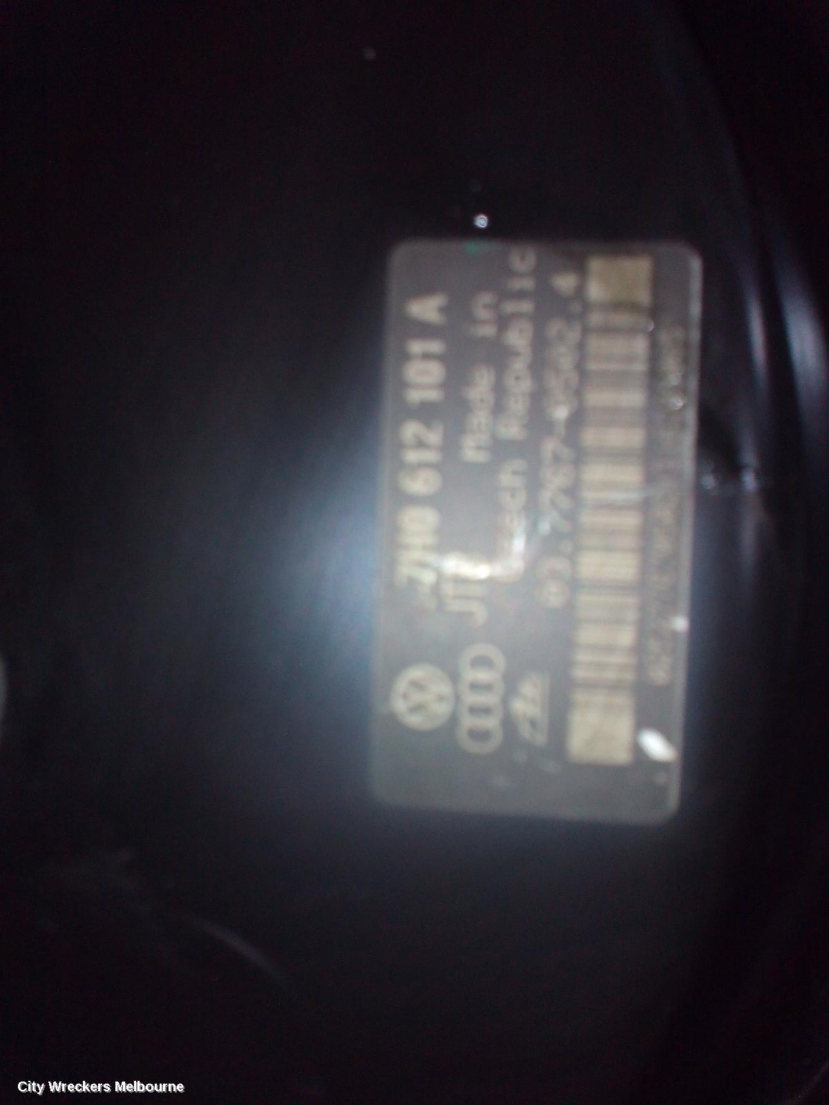 VOLKSWAGEN TRANSPORTER BRAKE BOOSTER, T5 08/2004 - 02/2010 - Image 2