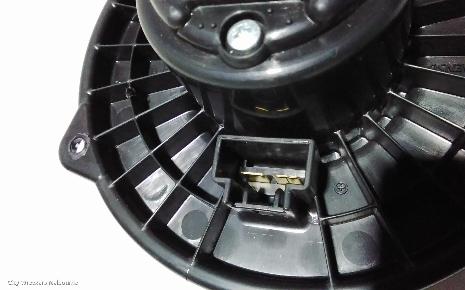 SUBARU OUTBACK HEATER FAN MOTOR, 6TH GEN, WIDE 2 PIN PLUG TYPE, P/N 2727005280, 08/2014 - 12/2020 - Image 2