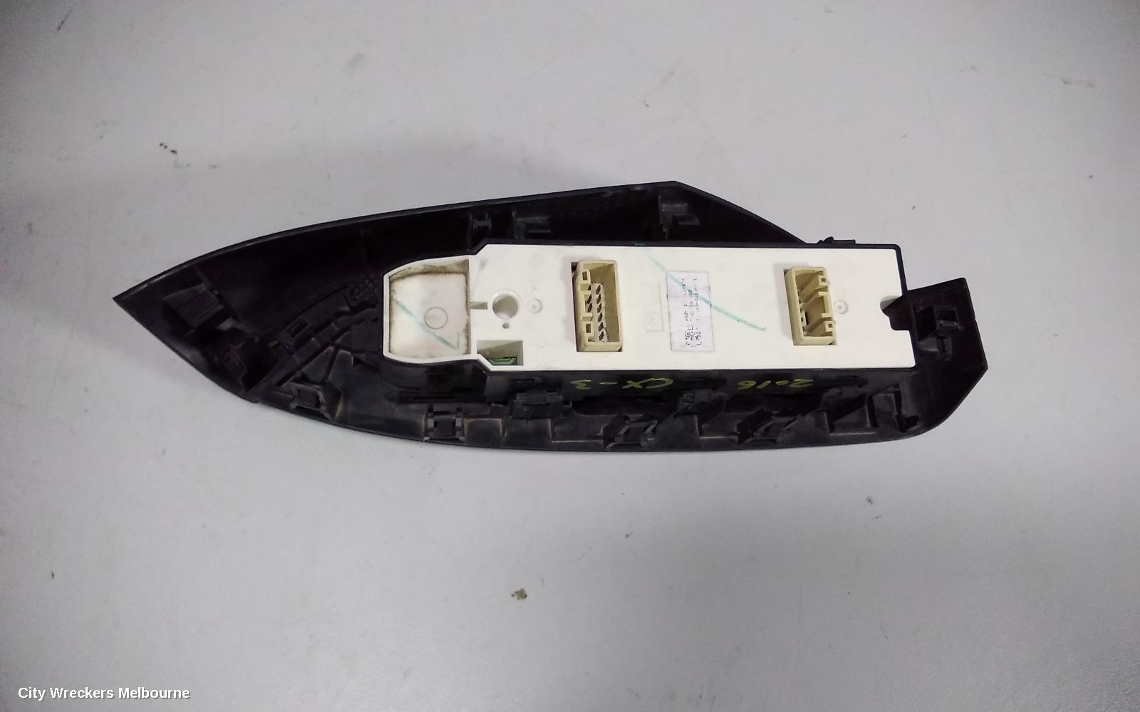 MAZDA CX3 PWR DR WIND SWITCH, RH FRONT (MASTER SWITCH), DK, 03/2015 - 01/2017 - Image 2