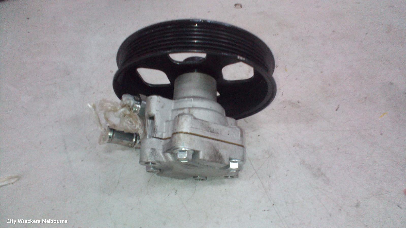 HOLDEN COMMODORE STEERING PUMP, 3.6, VE, 08/2006 - 04/2013 - Image 3