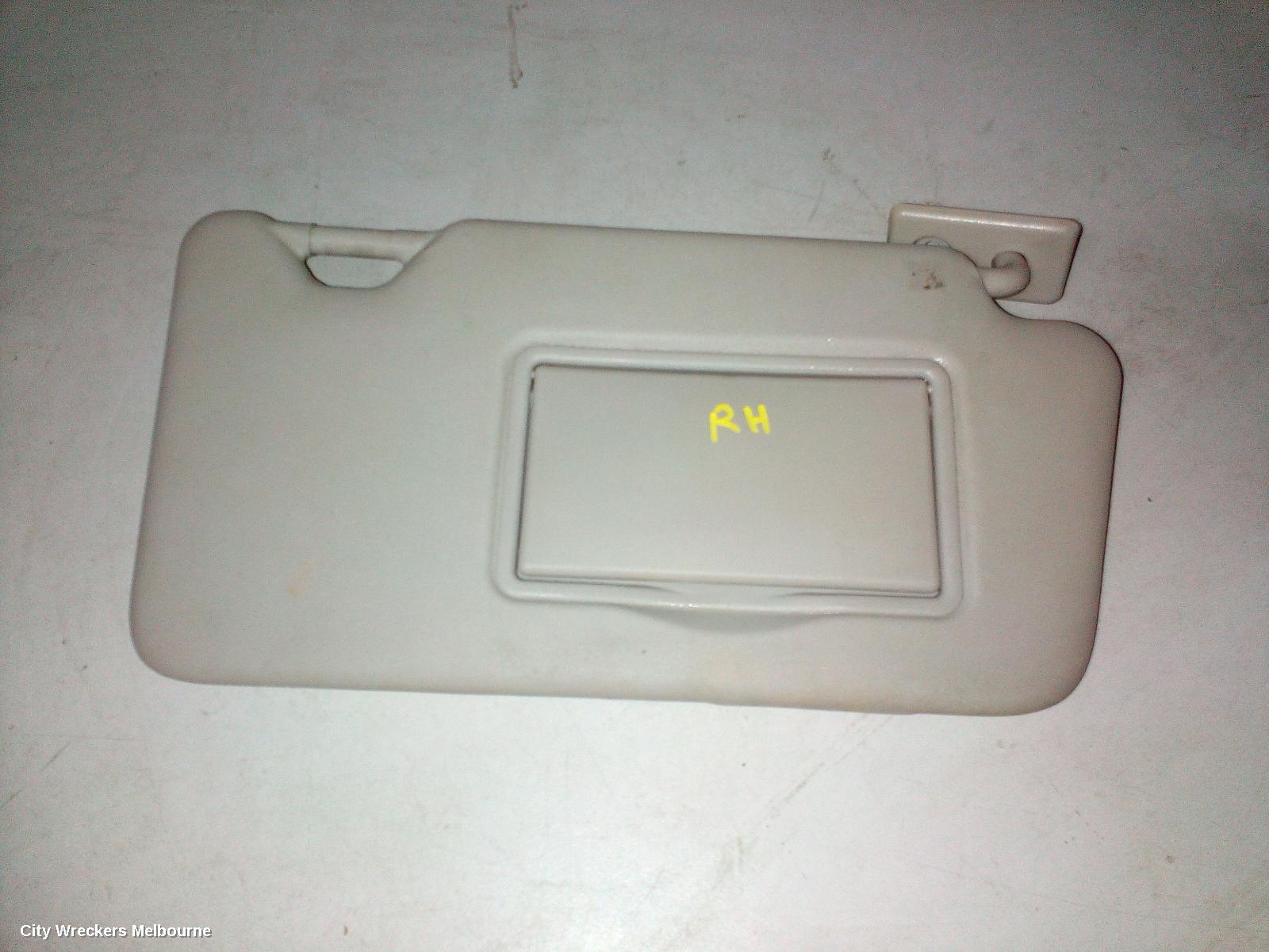 NISSAN MICRA RIGHT HEADLAMP, K13, 11/2010 - 11/2012 - Image 1