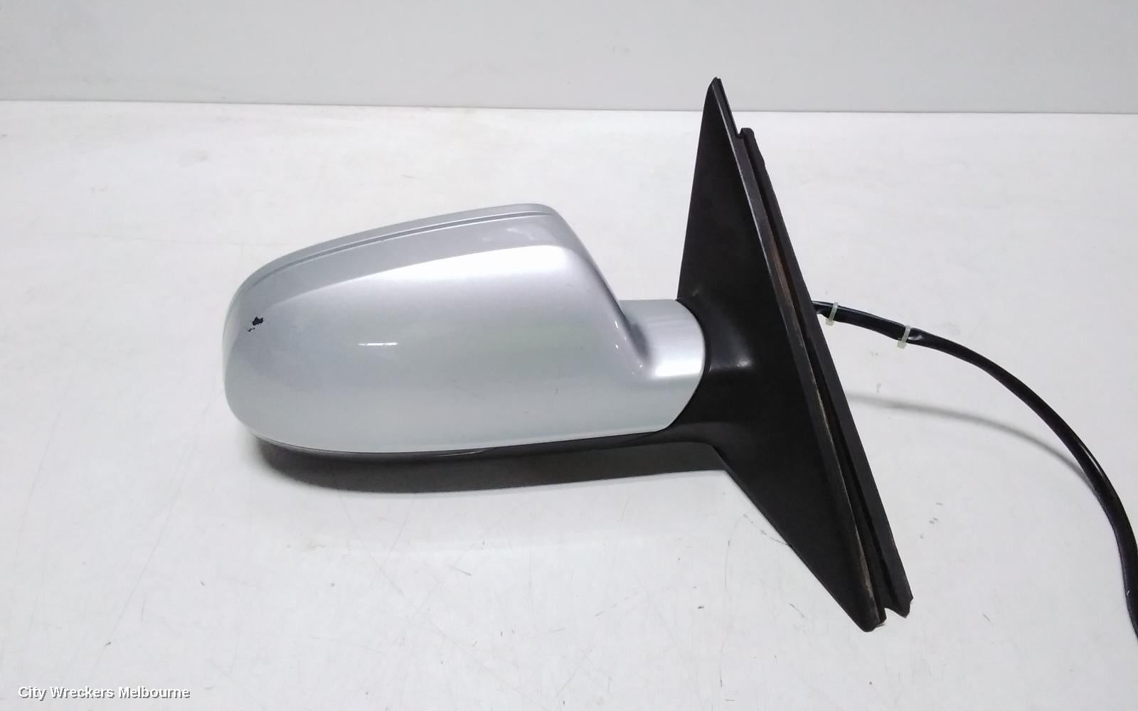 AUDI A4 RIGHT DOOR MIRROR, B8 8K, A4/S4, MANUAL FOLD, NO LANE CHANGE ASSIST TYPE, 2 PLUG (6/2 WIRE), 05/2009 - 01/2016 - Image 3