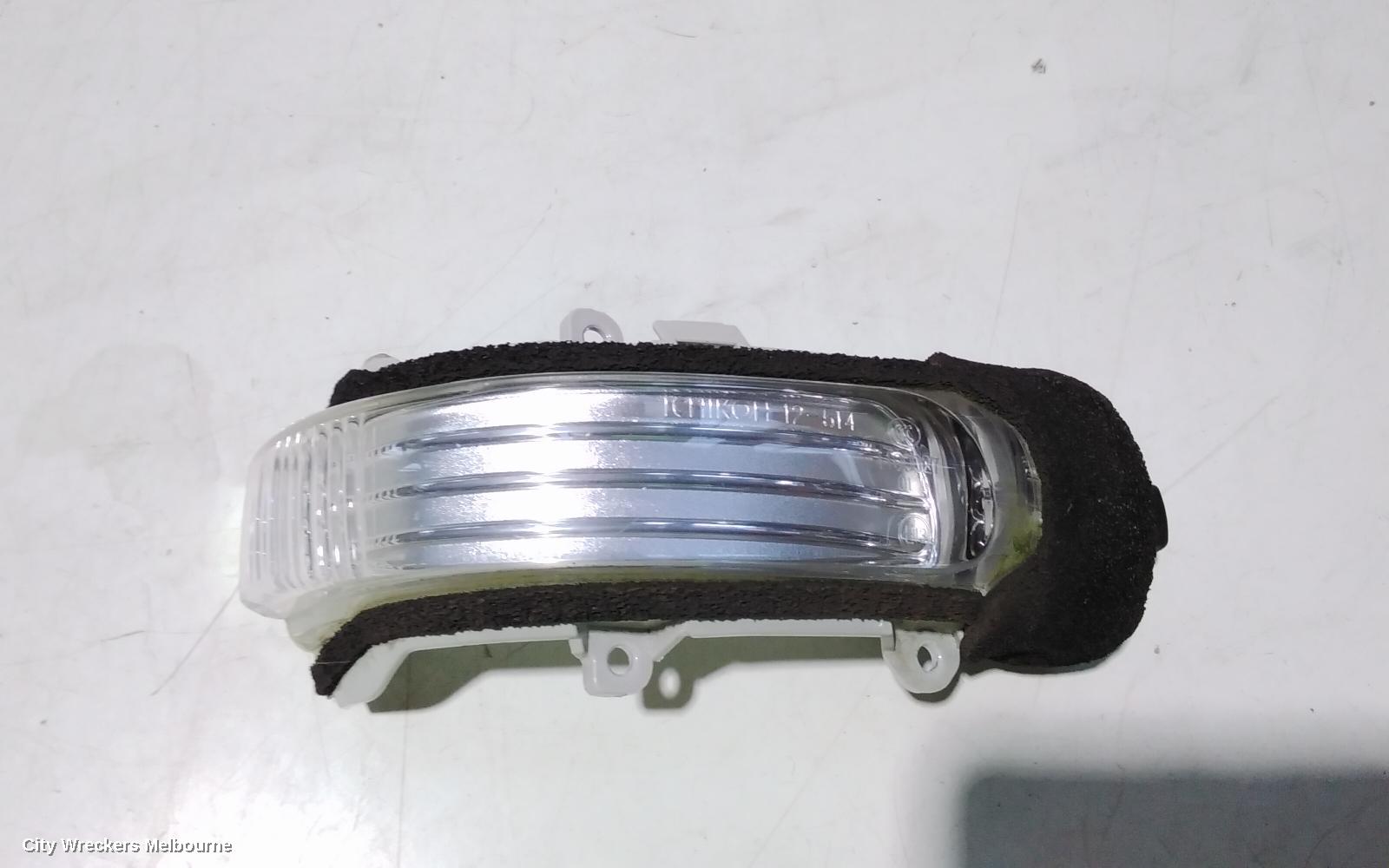 TOYOTA COROLLA RIGHT DOOR MIRROR, ZRE152/20153R, SEDAN, W/ FLASHER LAMP, 03/2010 - 12/2013 - Image 1