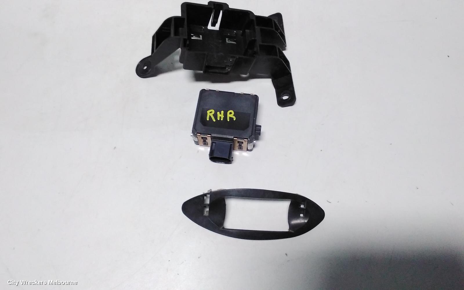 VOLKSWAGEN TIGUAN ECU, PARK STEERING ASSIST CONTROL MODULE, 5NA, 06/2016 ONWARDS - Image 1