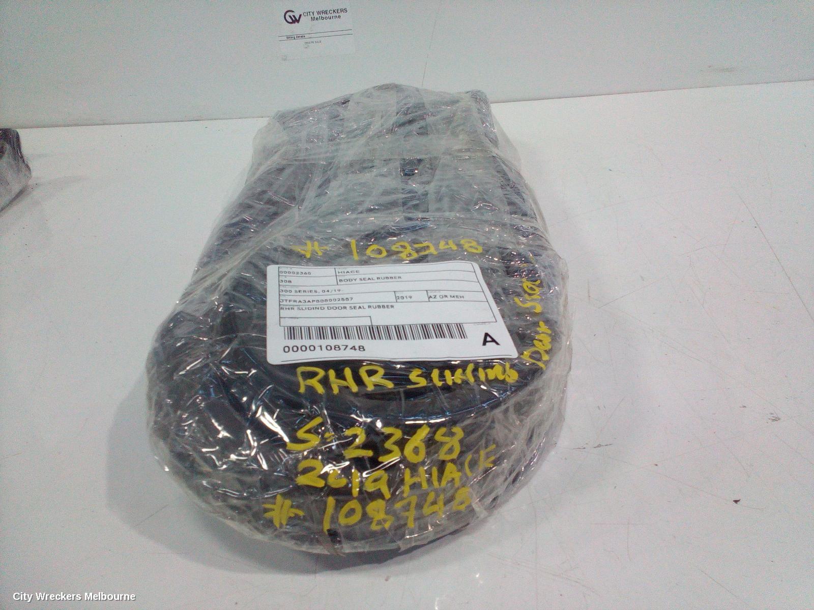 TOYOTA HIACE SEAL, RHR SLIDIND DOOR SEAL RUBBER: 108748, RH REAR RUBBER SEAL, 300 SERIES, 02/2019 ONWARDS - Image 3