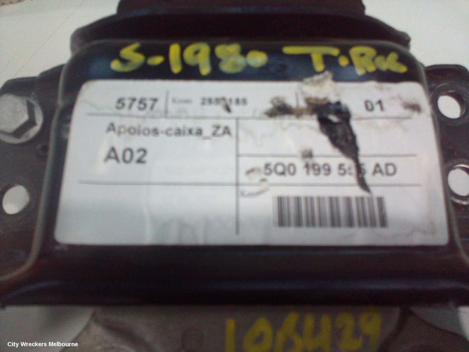 VOLKSWAGEN T-ROC MOUNT, A1, 03/2020 - 12/2025 - Image 2