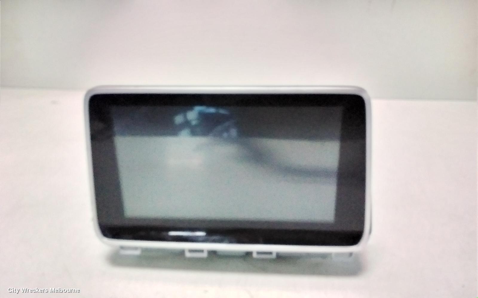 LDV DELIVER 9 RADIO/CD/DVD/SAT/TV, DISPLAY UNIT, 10IN, TOUCHSCREEN, NON SAT NAV TYPE, 07/2020 ONWARDS - Image 3