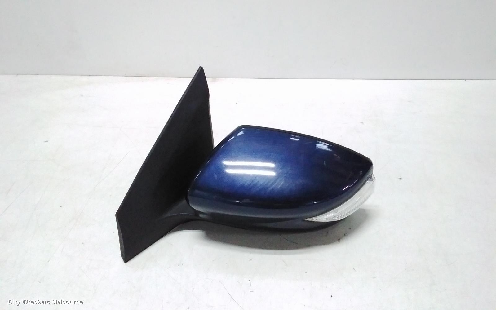 NISSAN PULSAR LEFT DOOR MIRROR, B17, SEDAN, MANUAL FOLD TYPE, 12/2012 - 12/2017 - Image 1