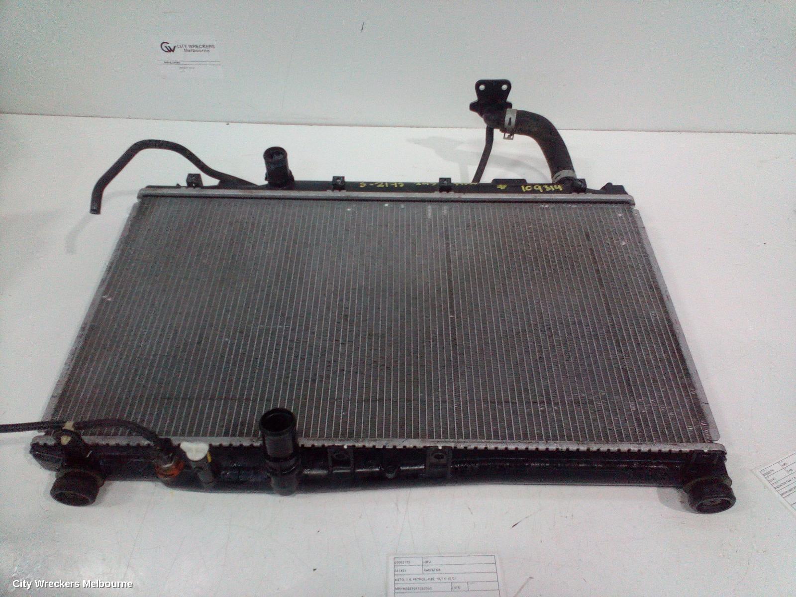 HONDA HRV RADIATOR, AUTO, 1.8, PETROL, RU5, 12/2014 - 10/2021 - Image 1