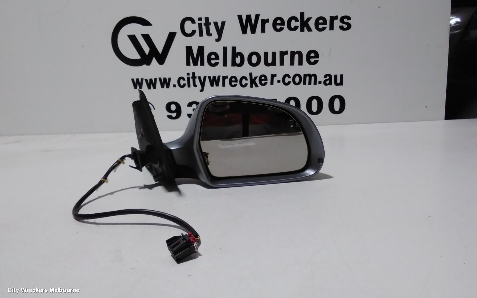 AUDI A4 RIGHT DOOR MIRROR, B8 8K, A4, MANUAL FOLD, NO LANE CHANGE ASSIST TYPE, 1 PLUG (6 WIRE), 02/2008 - 05/2009 - Image 1