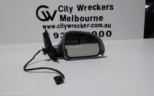 AUDI A4 RIGHT DOOR MIRROR, B8 8K, A4, MANUAL FOLD, NO LANE CHANGE ASSIST TYPE, 1 PLUG (6 WIRE), 02/2008 - 05/2009 - Image 1