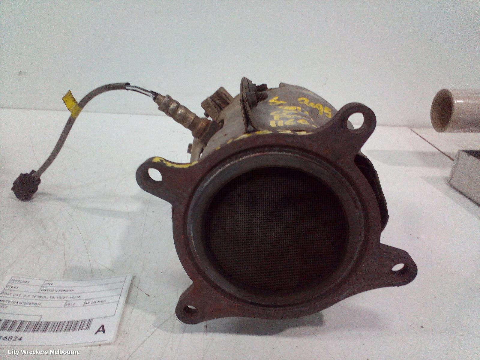 MAZDA CX9 CATALYTIC CONVERTER, BOLT ON CAT TYPE (TO MANIFOLD), 3.7, PETROL, FRONT, TB, 12/2007 - 12/2015 - Image 1