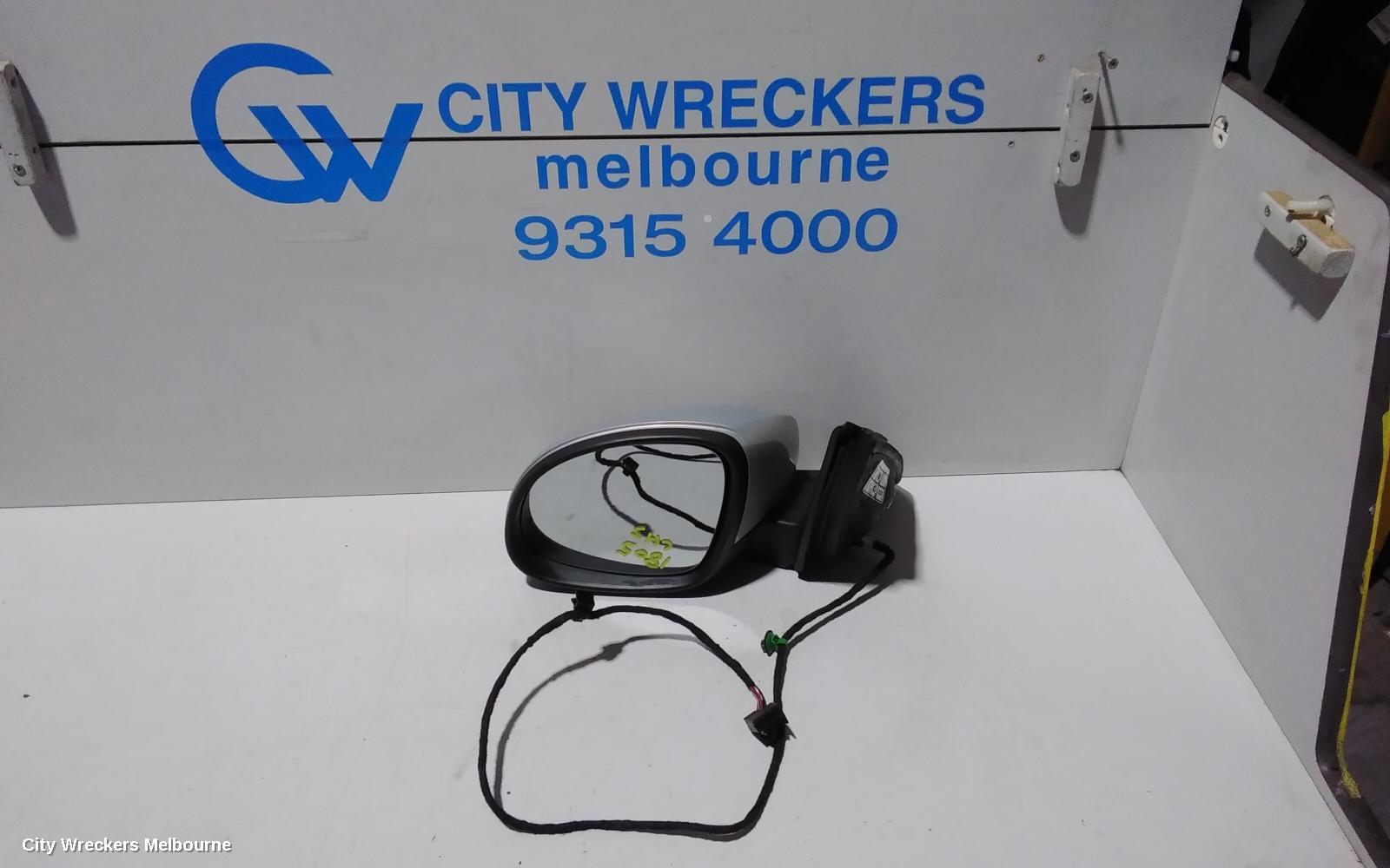 VOLKSWAGEN TIGUAN LEFT DOOR MIRROR, 5N, MANUAL FOLD (6XN), HEATED TYPE, 05/2008 - 08/2016 - Image 1