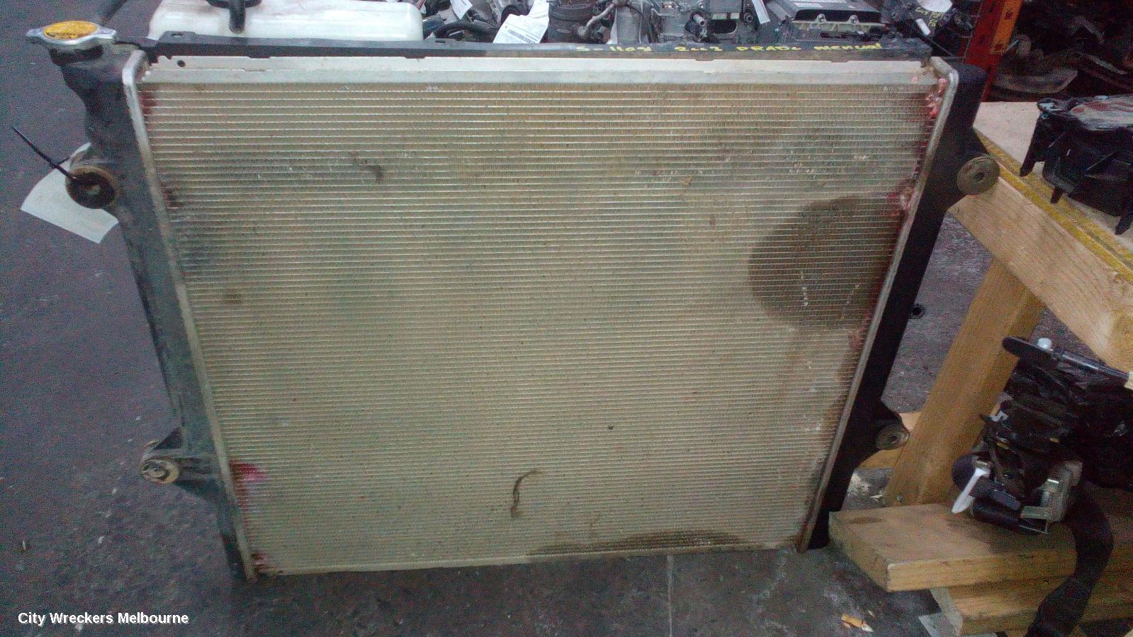 TOYOTA PRADO RADIATOR, MANUAL, 4.0, 1GR-FE, PETROL, 120 SERIES, 02/2003 - 10/2009 - Image 1