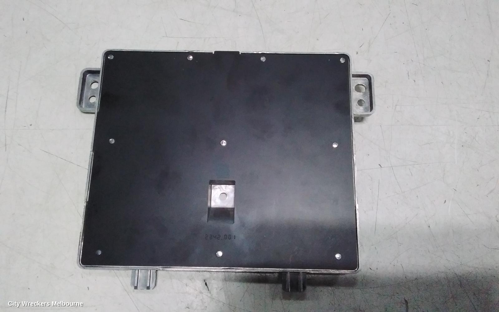 TESLA MODEL Y, 1ST GEN, 03/2022 ONWARDS, CHARGING PAD: 131335 - Image 2