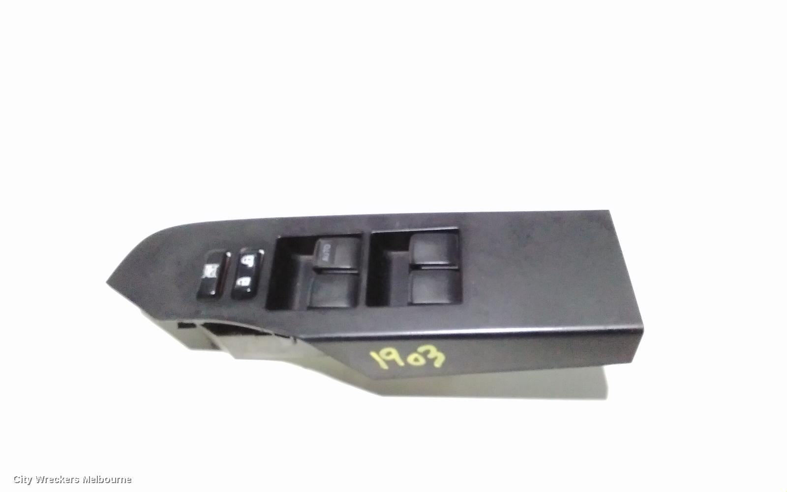 TOYOTA COROLLA PWR DR WIND SWITCH, RH FRONT (MASTER SWITCH), ZRE182R, HATCH, STANDARD, 10/2012 - 03/2015 - Image 1
