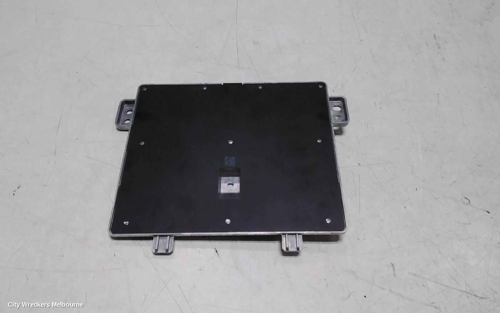 TESLA MODEL Y, 1ST GEN, 03/2022 ONWARDS, CHARGING PAD: 131335 - Image 1