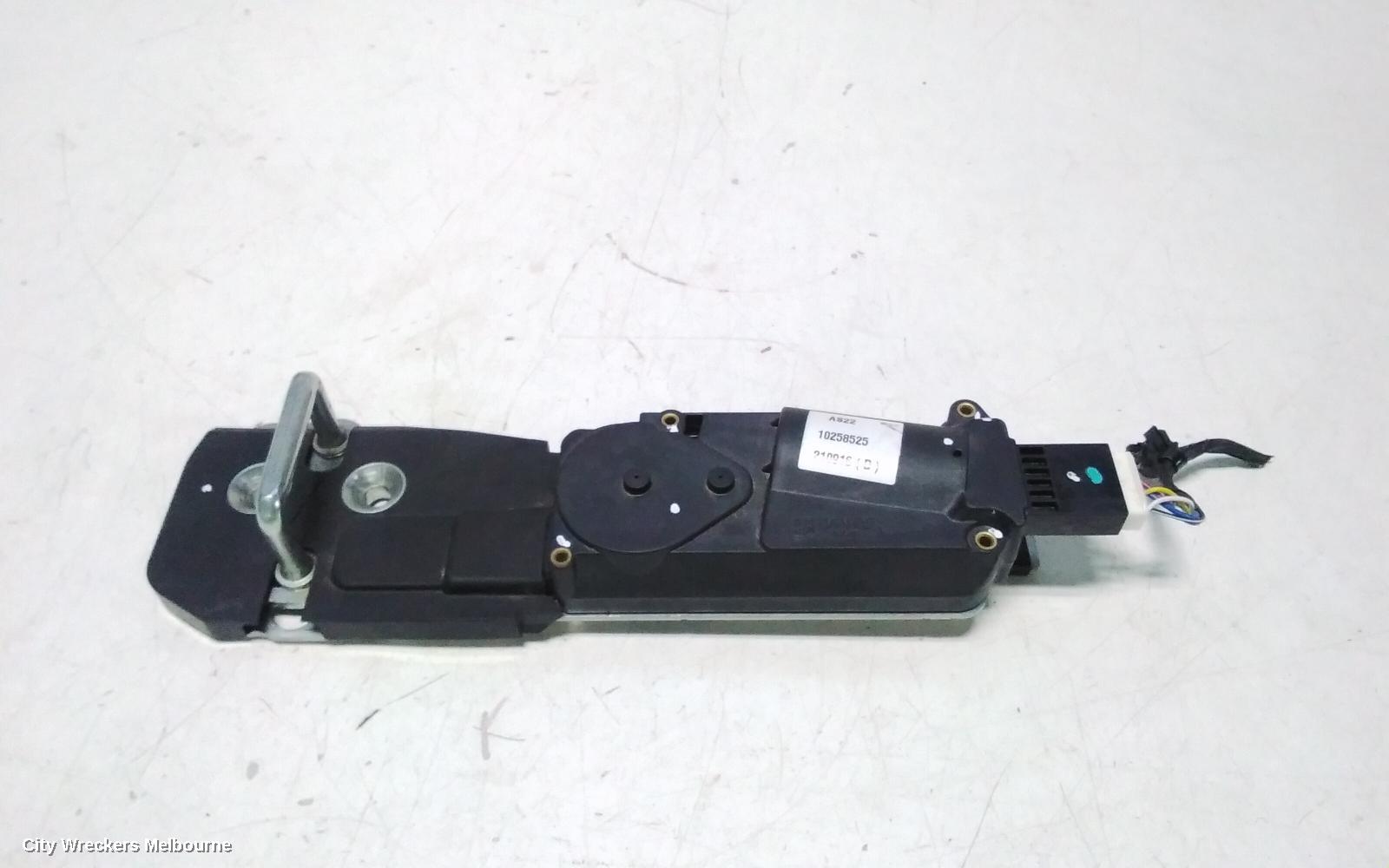 MG HS DOOR/BOOT/GATE LOCK, TAILGATE LOCK, SAS23, 09/2019 ONWARDS - Image 2