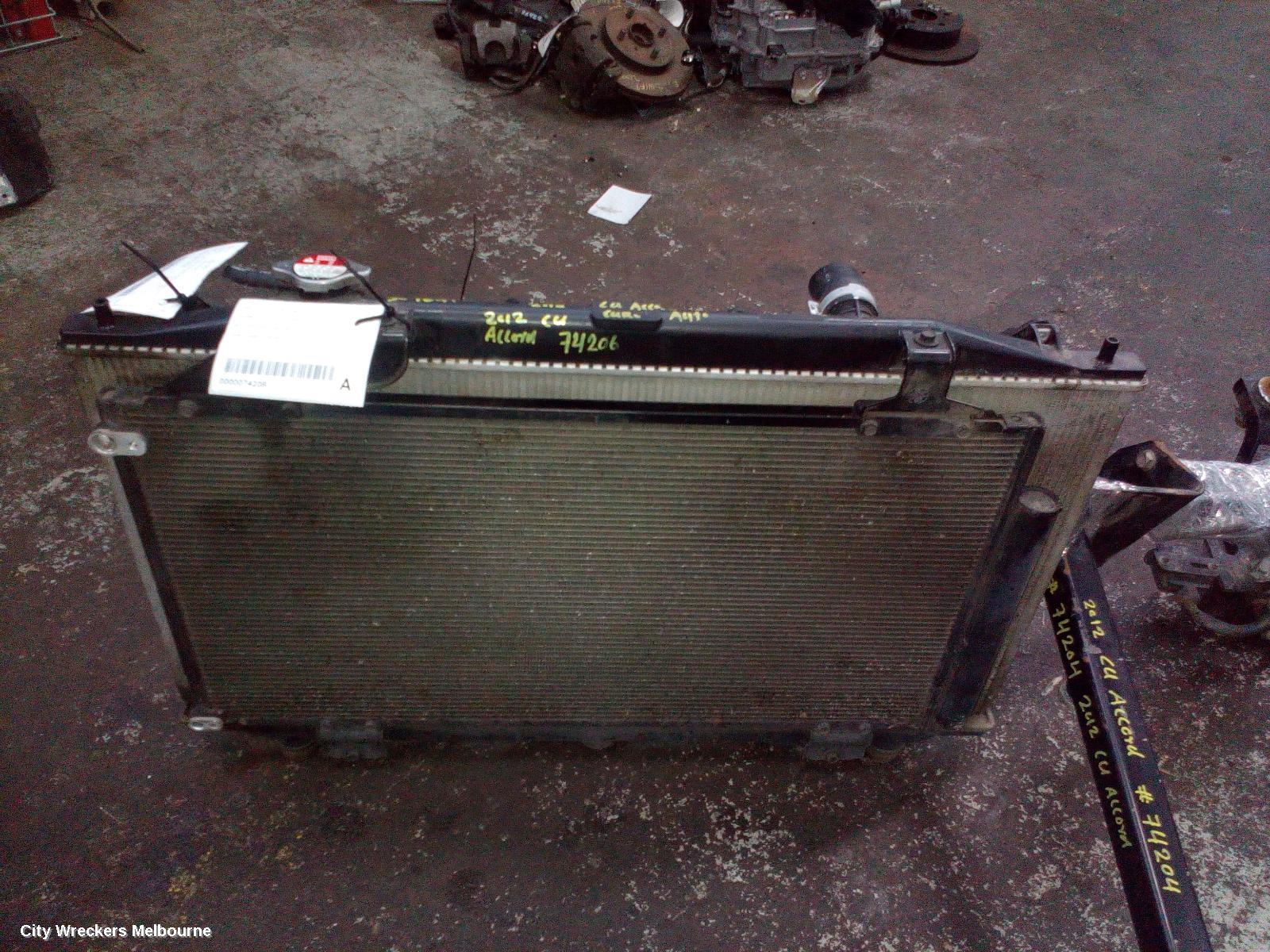 HONDA ACCORD RADIATOR, AUTO, 2.4, 8TH GEN, EURO (VIN JHMCU), K24Z3, 07/2011 - 12/2015 - Image 1