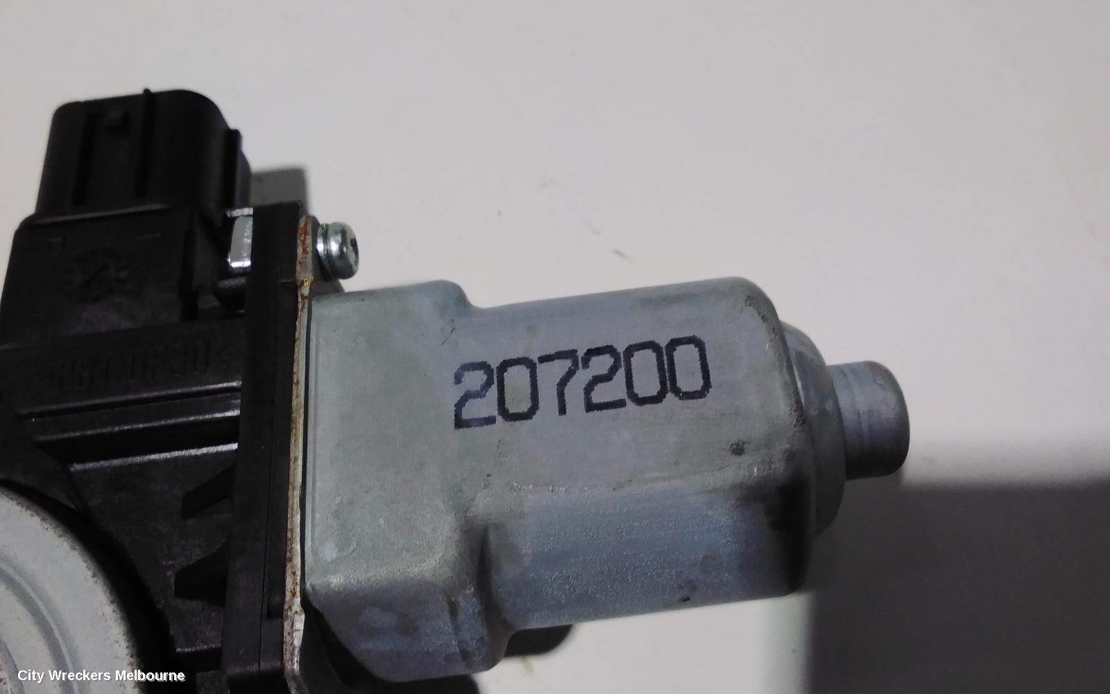 PEUGEOT 4008 RIGHT FRONT WINDOW REG/MOTOR, 05/2012 - 12/2017 - Image 2