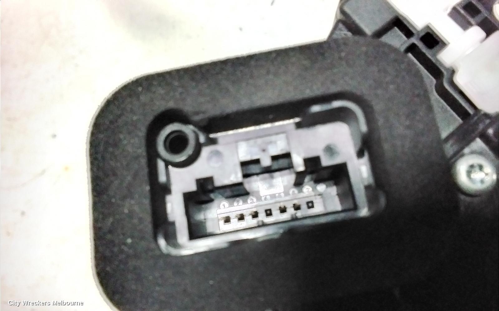 VOLKSWAGEN POLO DOOR/BOOT/GATE LOCK, LEFT FRONT DOOR LOCK, W/ KEYLESS ENTRY TYPE, AE, 02/2022 ONWARDS - Image 3