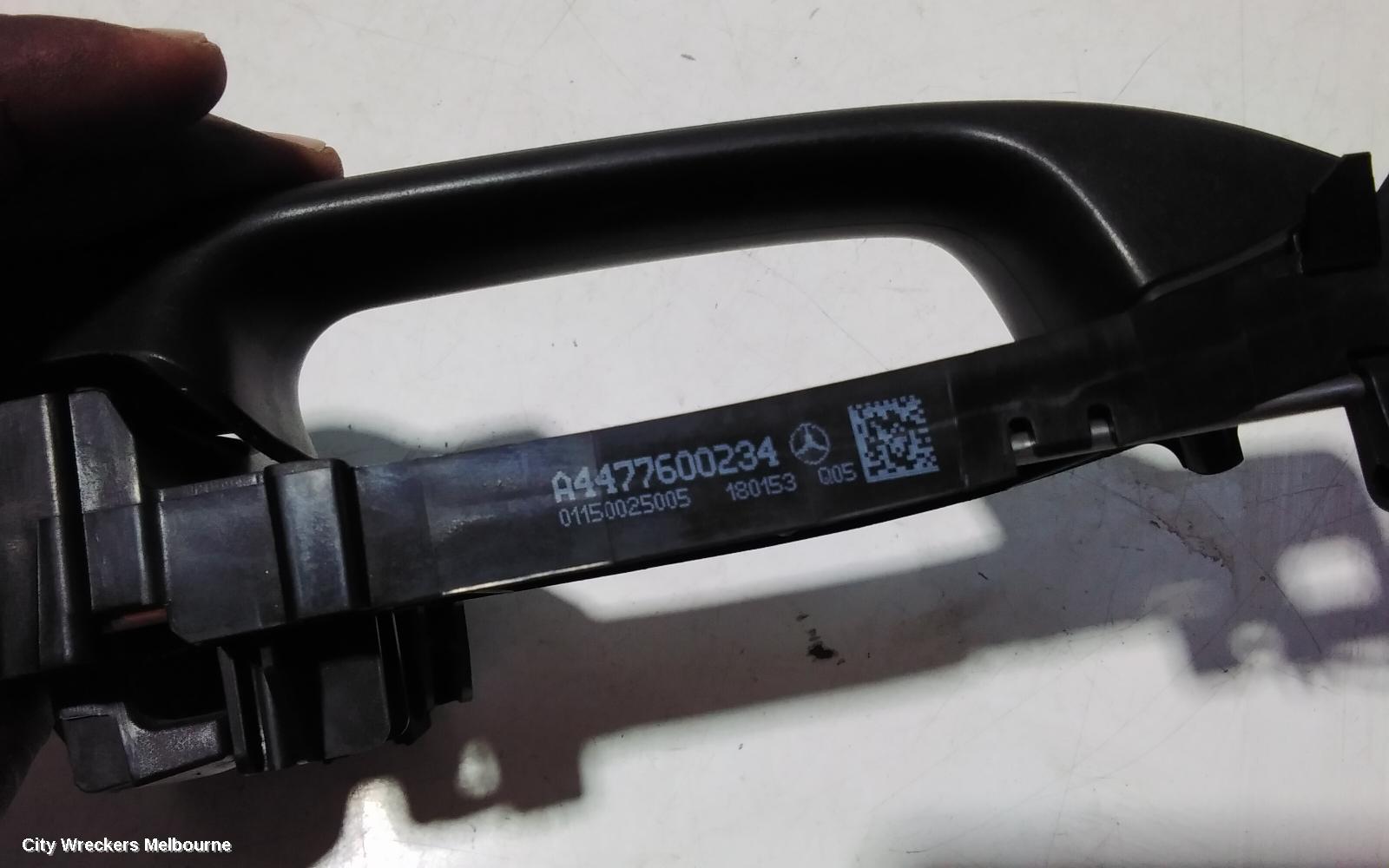 MERCEDES VITO DOOR HANDLE, OUTER, LH REAR, 447, 03/2015 ONWARDS - Image 3