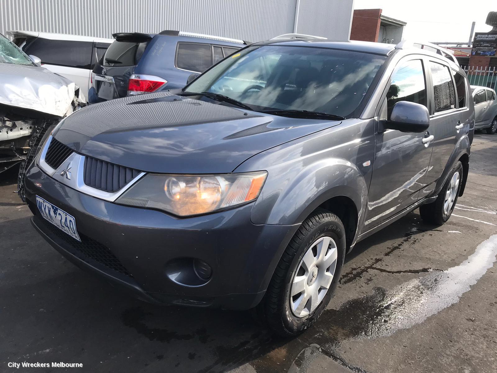 MITSUBISHI OUTLANDER BONNET, ZG, 11/2006 - 09/2009 - Image 2