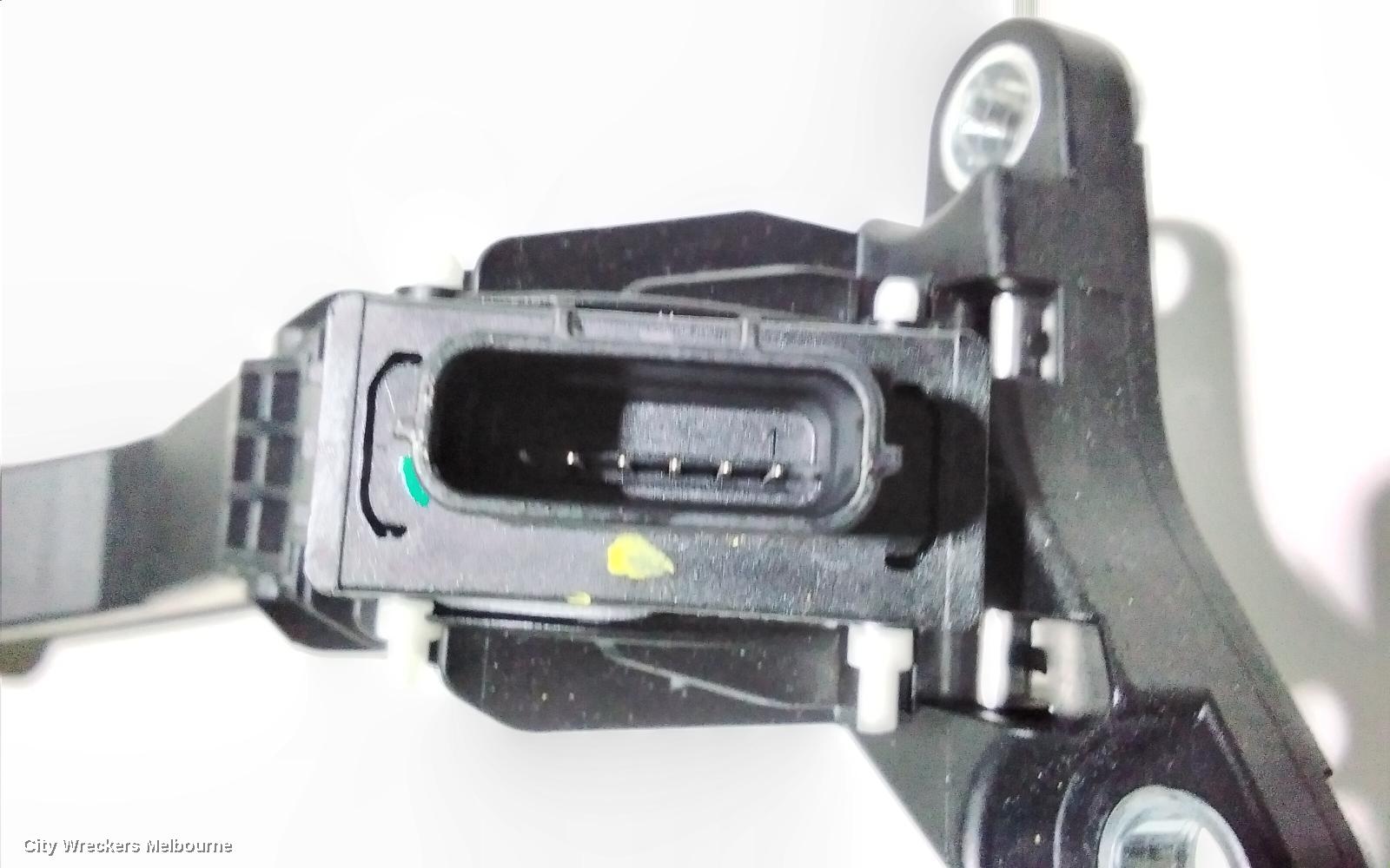 HONDA CRV PEDAL ASSEMBLY, RW, 05/2017 - 08/2023 - Image 3