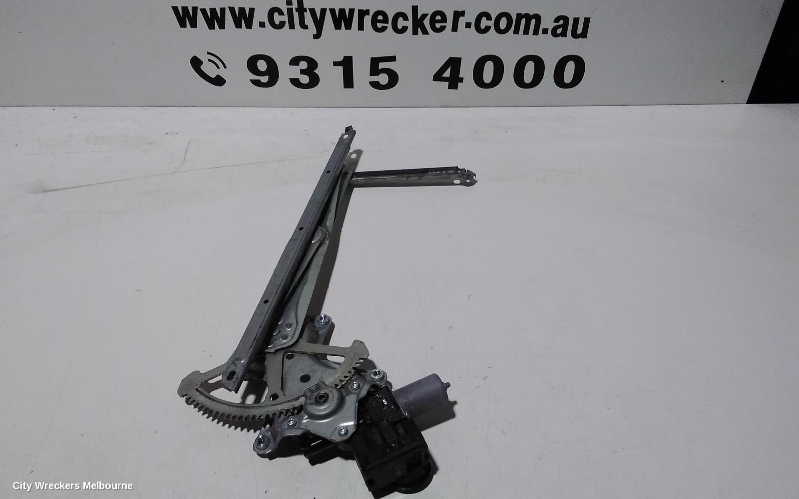 TOYOTA C-HR RIGHT FRONT WINDOW REG/MOTOR, DOOR REG ASSY (REG AND MOTOR), GEN 1, 12/2016 ONWARDS - Image 3