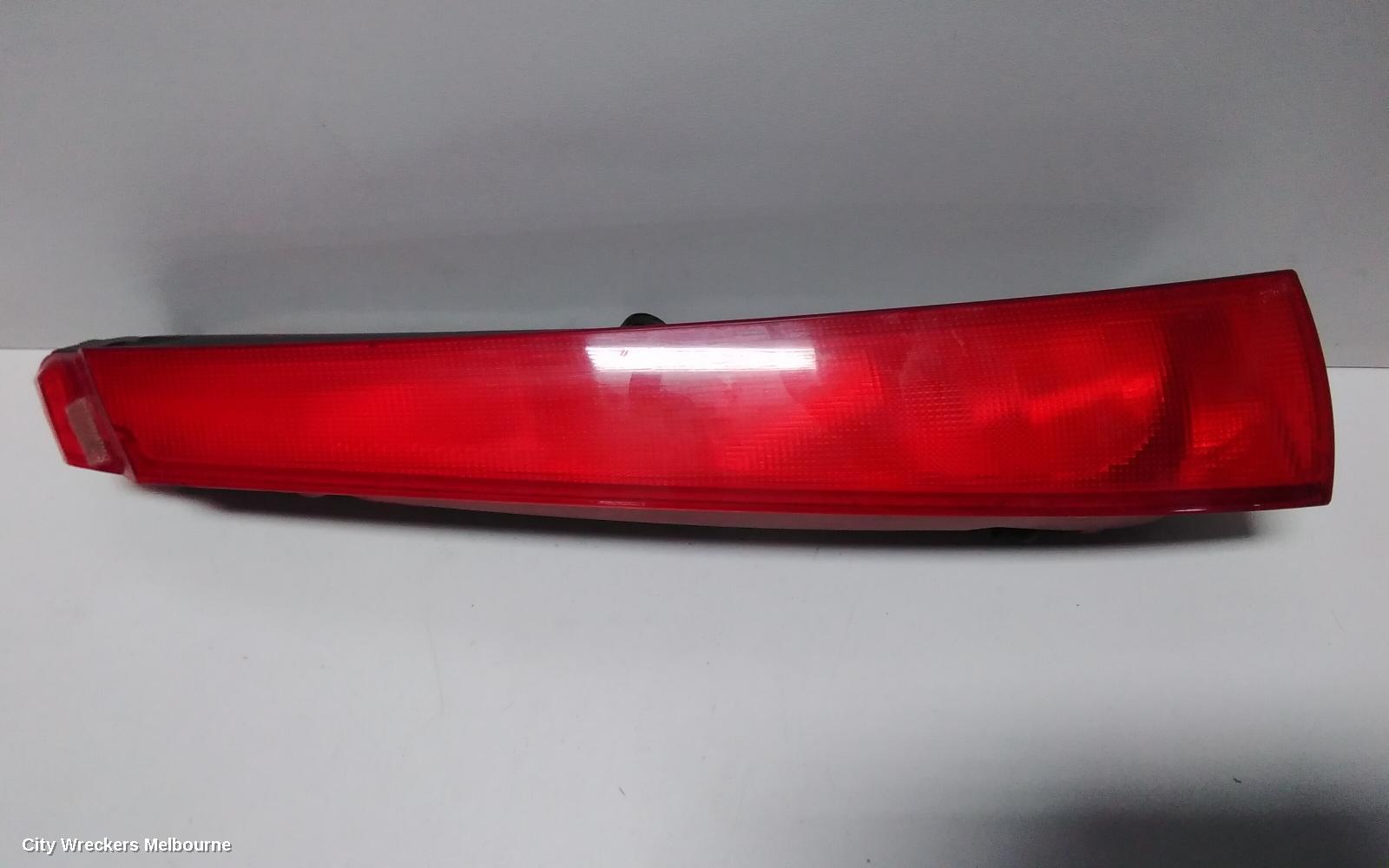 CITROEN C5 LEFT TAILLIGHT, WAGON, UPPER LIGHT, 06/2001 - 08/2008 - Image 2