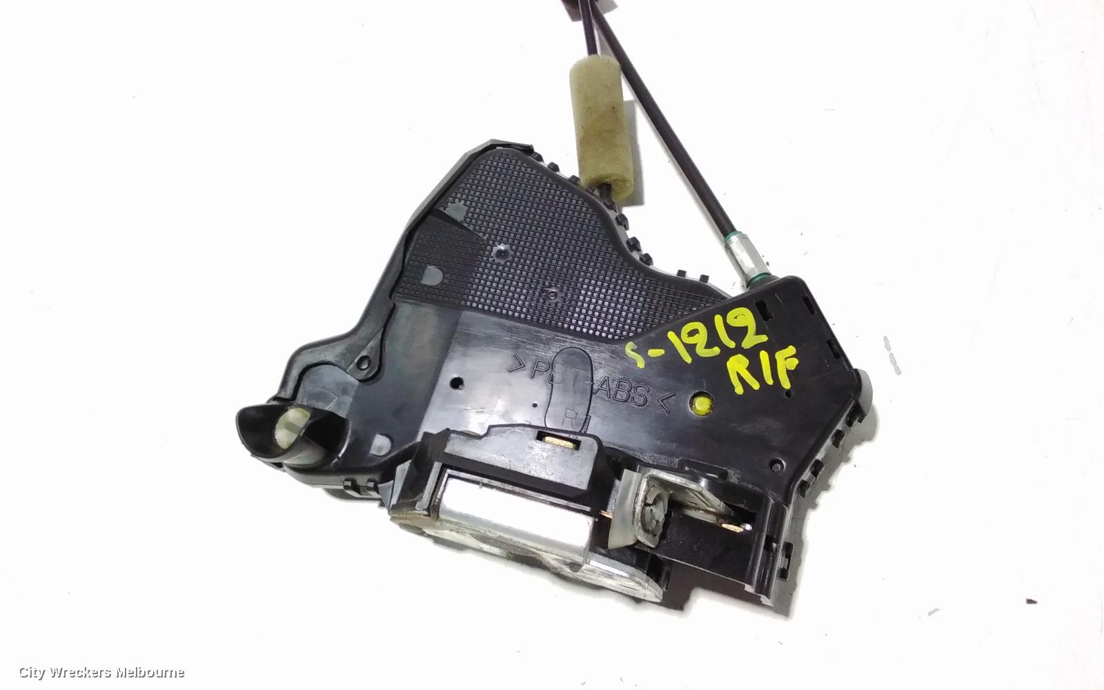 LEXUS ES300 (92-05) DOOR/BOOT/GATE LOCK, MCV30, RIGHT FRONT DOOR LOCK, 10/2001 - 12/2005 - Image 2